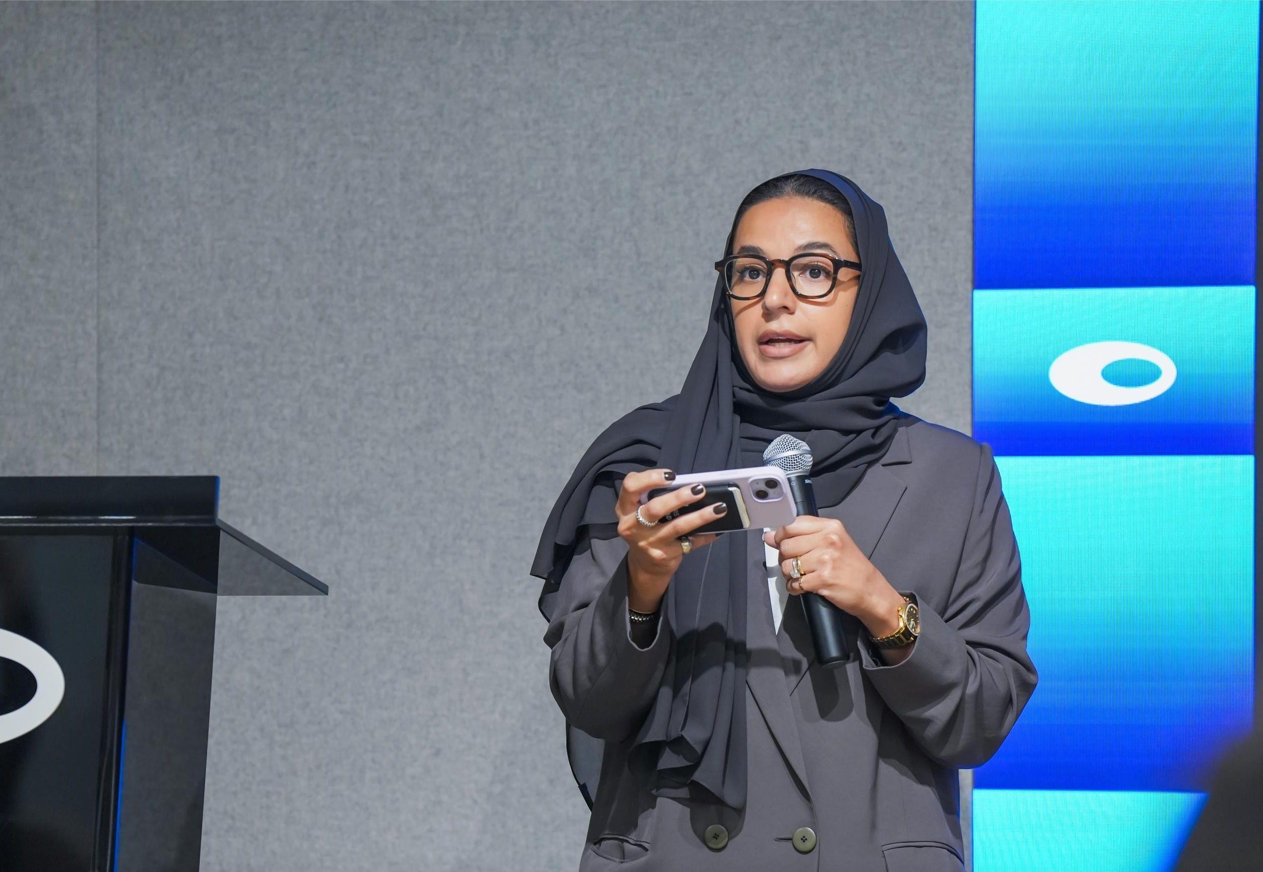 Alia Al Mur.jpg